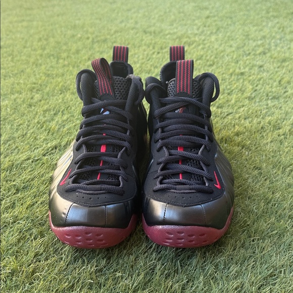 Nike Air Foamposite One main image 4